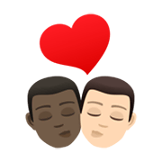 Emoji 👨🏿‍❤️‍💋‍👨🏻 Bacio Tra Coppia - Uomo: Carnagione Scura, Uomo: Carnagione Chiara su JoyPixels 6.5.