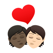 🧑🏿‍❤️‍💋‍🧑🏻 Emoji Beijo: Pessoa, Pessoa, Pele Escura, Pele Clara na JoyPixels 6.5.