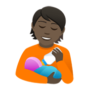 🧑🏿‍🍼 Emoji Pessoa Alimentando Bebê: Pele Escura na JoyPixels 6.5.