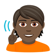 🧏🏿 Emoji gehörlose Person: dunkle Hautfarbe JoyPixels 7.0.