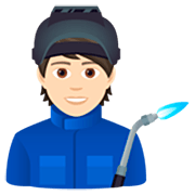 Emoji 🧑🏻‍🏭 Persona Che Lavora In Fabbrica: Carnagione Chiara su JoyPixels 7.0.
