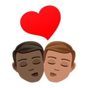 Emoji 👨🏿‍❤️‍💋‍👨🏽 Bacio Tra Coppia - Uomo: Carnagione Scura, Uomo: Carnagione Olivastra su JoyPixels 7.0.