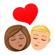 👩🏽‍❤️‍💋‍👨🏼 Emoji Beijo - Mulher: Pele Morena, Homem: Pele Morena Clara na JoyPixels 7.0.