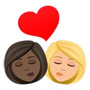 👩🏿‍❤️‍💋‍👩🏼 Emoji sich küssendes Paar - Frau: dunkle Hautfarbe, Frau: mittelhelle Hautfarbe JoyPixels 7.0.