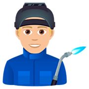 Emoji 👨🏼‍🏭 Operaio: Carnagione Abbastanza Chiara su JoyPixels 7.0.