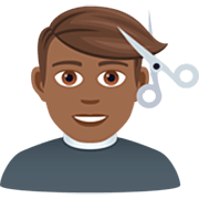 Émoji 💇🏾‍♂️ Homme Qui Se Fait Couper Les Cheveux : Peau Mate sur JoyPixels 7.0.