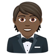 🤵🏿 Emoji Person im Smoking: dunkle Hautfarbe JoyPixels 7.0.