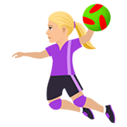 Émoji 🤾🏼‍♀️ Handballeuse : Peau Moyennement Claire sur JoyPixels 7.0.