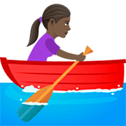 🚣🏿‍♀️ Emoji Frau im Ruderboot: dunkle Hautfarbe JoyPixels 7.0.
