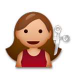 💇🏽 Emoji Persona Cortándose El Pelo: Tono De Piel Medio en LG G5.