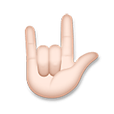 Emoji 🤟🏻 Gesto Ti Amo: Carnagione Chiara su LG Velvet.