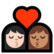👩🏻‍❤️‍💋‍👩🏽 Emoji sich küssendes Paar - Frau: helle Hautfarbe, Frau: mittelhelle Hautfarbe Microsoft Windows 10 April 2018 Update.