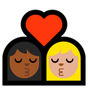 👩🏾‍❤️‍💋‍👩🏼 Emoji sich küssendes Paar - Frau: mitteldunkle Hautfarbe, Frau: mittelhelle Hautfarbe Microsoft Windows 10 April 2018 Update.