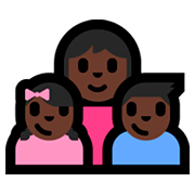 👩🏿‍👧🏿‍👦🏿 Emoji Familie - Frau, Mädchen, Junge: dunkle Hautfarbe Microsoft Windows 10 Fall Creators Update.