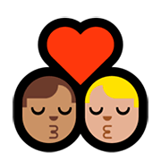 👨🏽‍❤️‍💋‍👨🏼 Emoji sich küssendes Paar - Mann: mittlere Hautfarbe, Mann: mittelhelle Hautfarbe Microsoft Windows 10 Fall Creators Update.