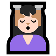 💆🏻‍♀️ Emoji Frau, die eine Kopfmassage bekommt: helle Hautfarbe Microsoft Windows 10 Fall Creators Update.