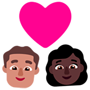 Emoji 👨🏽‍❤️‍👩🏿 Coppia Con Cuore - Uomo: Carnagione Olivastra, Donna: Carnagione Scura su Microsoft Windows 11 22H2.