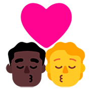 Emoji 👨🏿‍❤️‍💋‍🧑 Bacio Tra Coppia: uomo, persona, Carnagione Scura, Nessun tono della pelle su Microsoft Windows 11 22H2.
