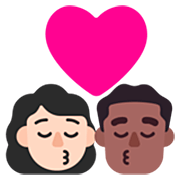 👩🏻‍❤️‍💋‍👨🏾 Emoji sich küssendes Paar - Frau: helle Hautfarbe, Mann: mitteldunkle Hautfarbe Microsoft Windows 11 22H2.