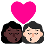 Emoji 👩🏿‍❤️‍💋‍👩🏻 Bacio Tra Coppia - Donna: Carnagione Scura, Donna: Carnagione Chiara su Microsoft Windows 11 22H2.