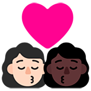 👩🏻‍❤️‍💋‍👩🏿 Emoji sich küssendes Paar - Frau, Frau: helle Hautfarbe, dunkle Hautfarbe Microsoft Windows 11 22H2.