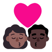 Emoji 👩🏾‍❤️‍💋‍👨🏿 Bacio Tra Coppia - Donna: Carnagione Abbastanza Scura, Uomo: Carnagione Scura su Microsoft Windows 11 November 2021 Update.