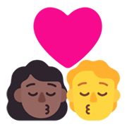 👩🏾‍❤️‍💋‍🧑 Emoji sich küssendes Paar: Frau, Person, mitteldunkle Hautfarbe, Kein Hautton Microsoft Windows 11 November 2021 Update.