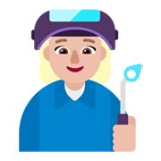 Emoji 👩🏼‍🏭 Operaia: Carnagione Abbastanza Chiara su Microsoft Windows 11 November 2021 Update.