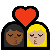 👩🏾‍❤️‍💋‍👩🏼 Emoji sich küssendes Paar - Frau: mitteldunkle Hautfarbe, Frau: mittelhelle Hautfarbe Microsoft Windows 11.