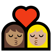 👩🏽‍❤️‍💋‍👩🏼 Emoji sich küssendes Paar - Frau: mittlere Hautfarbe, Frau: mittelhelle Hautfarbe Microsoft Windows 11.