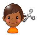 💇🏾‍♂️ Emoji Homem Cortando O Cabelo: Pele Morena Escura na Samsung Experience 8.0.