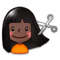 💇🏿‍♀️ Emoji Frau beim Haareschneiden: dunkle Hautfarbe Samsung Experience 8.0.