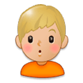 Emoji 🙎🏼‍♂️ Uomo Imbronciato: Carnagione Abbastanza Chiara su Samsung Experience 8.5.