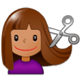 Emoji 💇🏽 Taglio Di Capelli: Carnagione Olivastra su Samsung One UI 1.0.