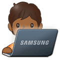Emoji 🧑🏾‍💻 Persona Esperta Di Tecnologia: Carnagione Abbastanza Scura su Samsung One UI 2.5.