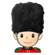 Emoji 💂🏻‍♂️ Guardia Uomo: Carnagione Chiara su Samsung One UI 3.1.1.