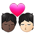 🧑🏿‍❤️‍💋‍🧑🏻 Emoji sich küssendes Paar: Person, Person, dunkle Hautfarbe, helle Hautfarbe Samsung One UI 4.0 January 2022.