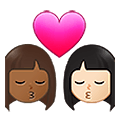 👩🏾‍❤️‍💋‍👩🏻 Emoji sich küssendes Paar - Frau: mitteldunkle Hautfarbe, Frau: helle Hautfarbe Samsung One UI 4.0 January 2022.