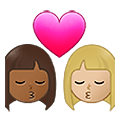 👩🏾‍❤️‍💋‍👩🏼 Emoji sich küssendes Paar - Frau: mitteldunkle Hautfarbe, Frau: mittelhelle Hautfarbe Samsung One UI 4.0 January 2022.