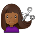 💇🏾‍♀️ Emoji Mulher Cortando O Cabelo: Pele Morena Escura na Samsung One UI 4.0 January 2022.