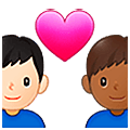 Emoji 👨🏻‍❤️‍👨🏾 Coppia Con Cuore - Uomo: Carnagione Chiara, Uomo: Carnagione Abbastanza Scura su Samsung One UI 5.0.