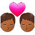 👨🏾‍❤️‍💋‍👨🏾 Emoji sich küssendes Paar - Mann: mitteldunkle Hautfarbe, Mann: mitteldunkle Hautfarbe Samsung One UI 5.0.
