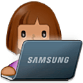 Émoji 👩🏽‍💻 Informaticienne : Peau Légèrement Mate sur Samsung One UI 5.0.