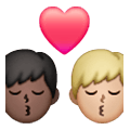 Emoji 👨🏿‍❤️‍💋‍👨🏼 Bacio Tra Coppia - Uomo: Carnagione Scura, Uomo: Carnagione Abbastanza Chiara su Samsung One UI 6.1.