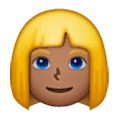 👱🏾‍♀️ Emoji Frau: mitteldunkle Hautfarbe, blond Samsung One UI 6.1.