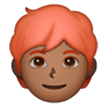 🧑🏾‍🦰 Emoji Erwachsener: mitteldunkle Hautfarbe, rotes Haar Samsung One UI 6.1.