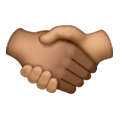 🫱🏾‍🫲🏽 Emoji Handschlag: mitteldunkle Hautfarbe, mittlere Hautfarbe Samsung One UI 6.1.