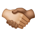 🫱🏼‍🫲🏾 Emoji Aperto De Mão: Pele Morena Clara, Pele Morena Escura na Samsung One UI 6.1.