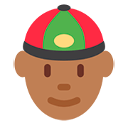 👲🏾 Emoji Mann mit chinesischem Hut: mitteldunkle Hautfarbe Twitter Twemoji 12.1.3.