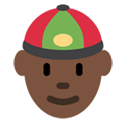 👲🏿 Emoji Hombre Con Gorro Chino: Tono De Piel Oscuro en Twitter Twemoji 13.0.1.